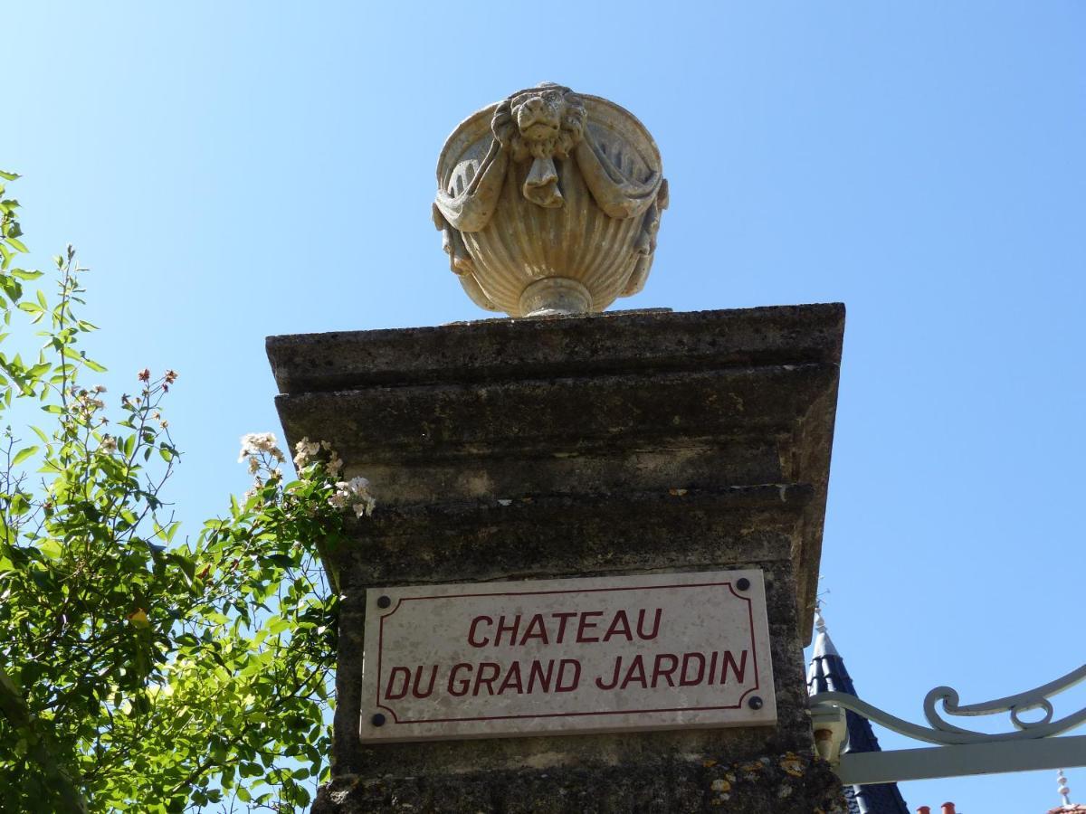 Chateau Du Grand Jardin วาล็องโซล ภายนอก รูปภาพ
