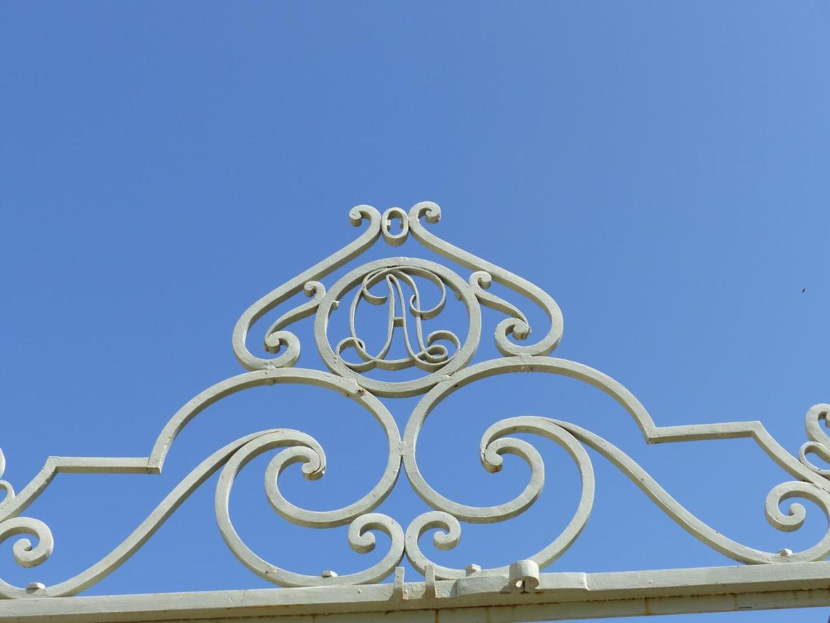 Chateau Du Grand Jardin วาล็องโซล ภายนอก รูปภาพ